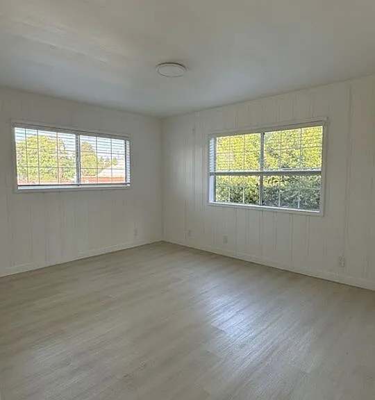 4275 McClung Dr — Photo 19