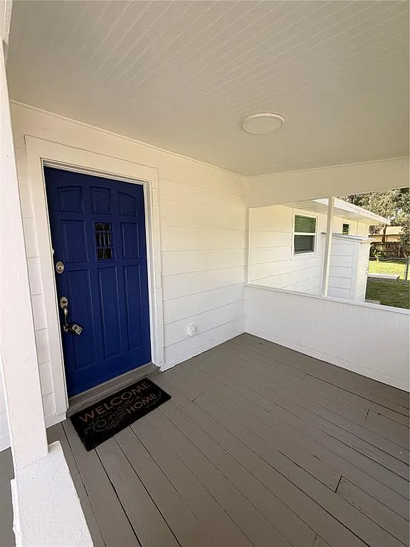 3 bed, 2.0 bath, 1104 sqft, $1,925 — Photo 2