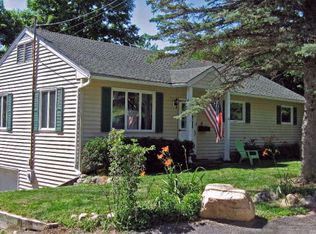 46 Grand View Ave, Lake Placid, NY 12946