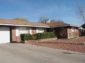 2nd image of 3018 Killarney St