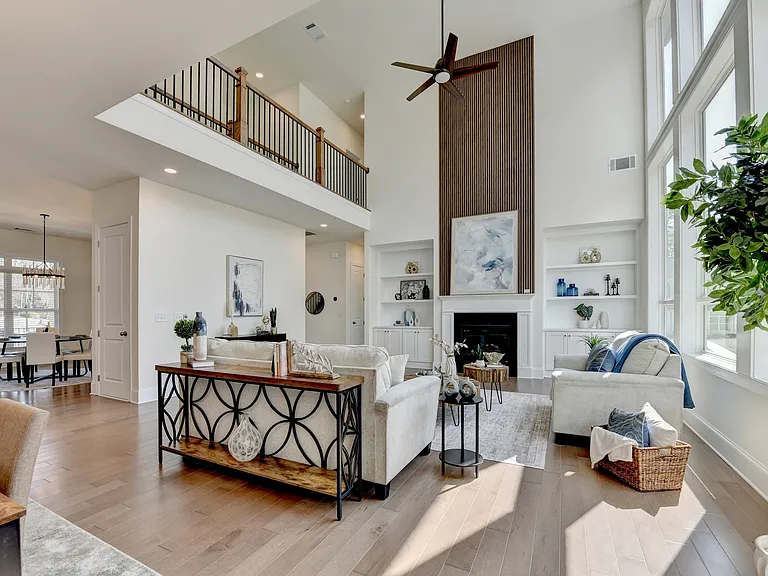 2406 Colliers Ln — Photo 13