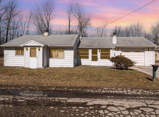 3853 E Gorene Dr, Bay City, MI 48706