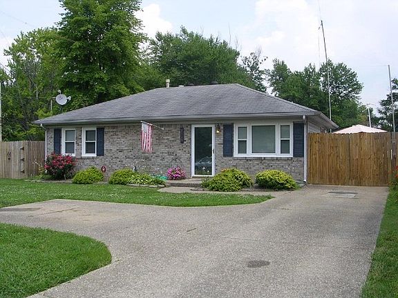 2nd image of 6605 Capella Ln