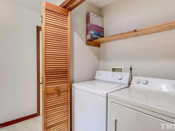 310 Cedarwood Ln #310, Carrboro, NC 27510