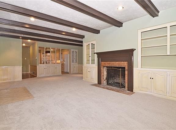 4th image of 801 Winifred Dr