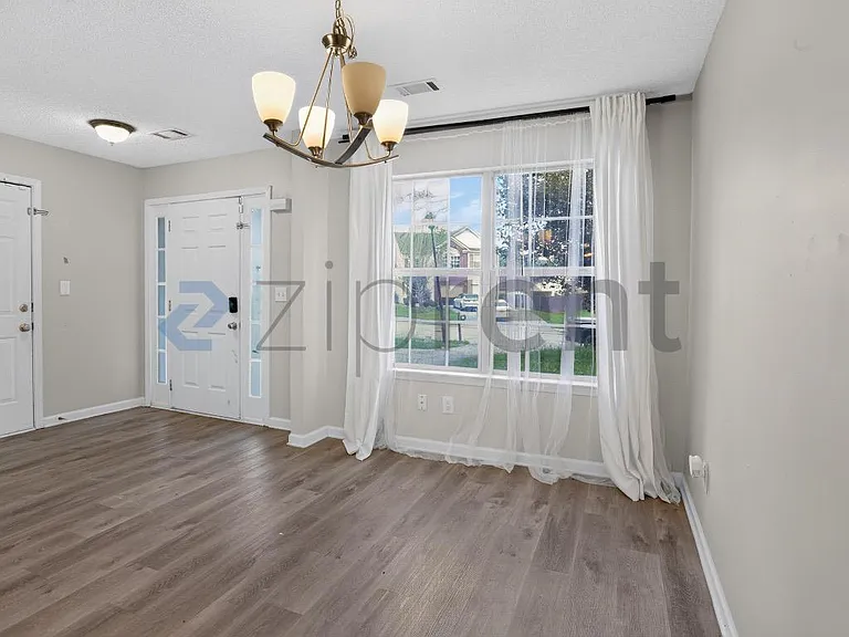 3542 Brookstone Way — Photo 7
