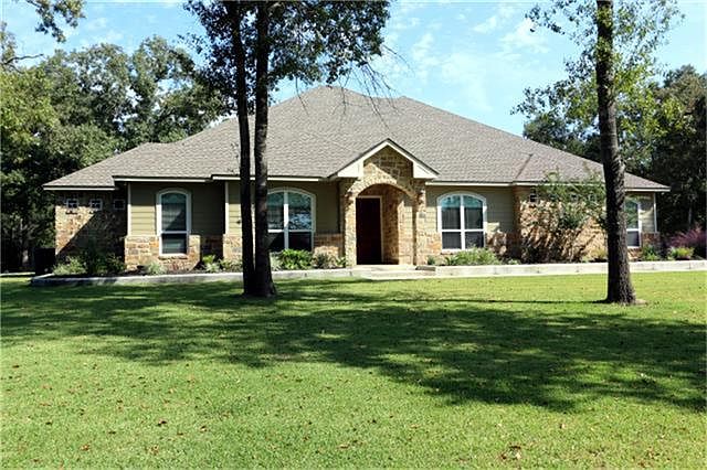 1st image of 17604 Saddle Horn Dr