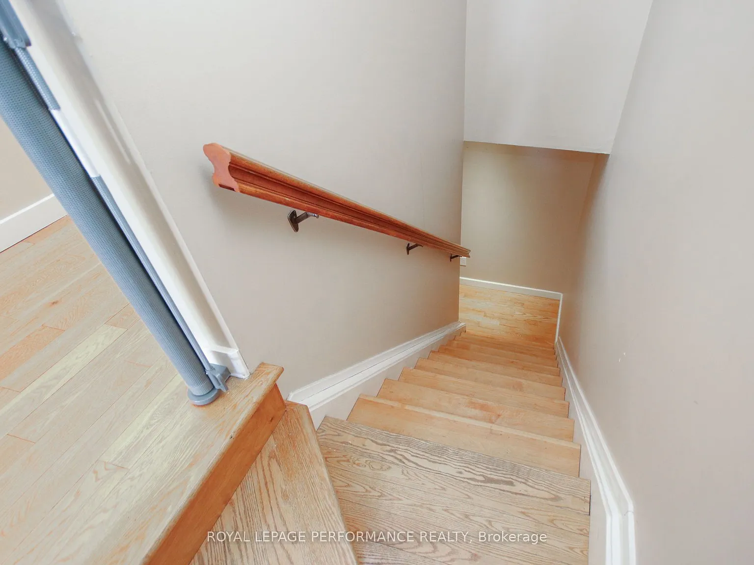 1 bed, $2,100 — Photo 4