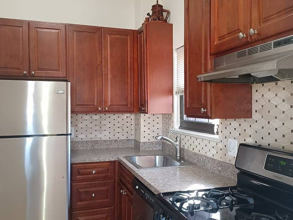 1st image of 156-00 80th St #2