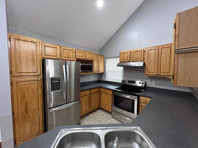 3433 Soho St #203 — Photo 5