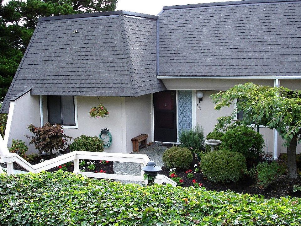 2nd image of 5682 McDonald Dr APT 101
