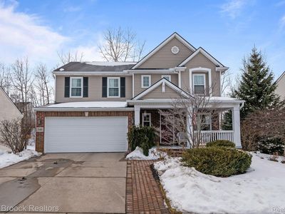 348 Dakota Ln, White Lake, MI, 48386