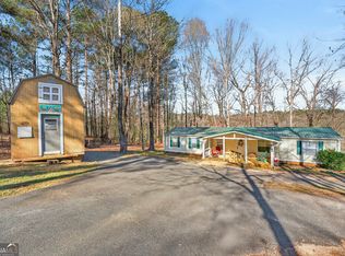 163 Edgewater Dr, Eatonton, GA 31024