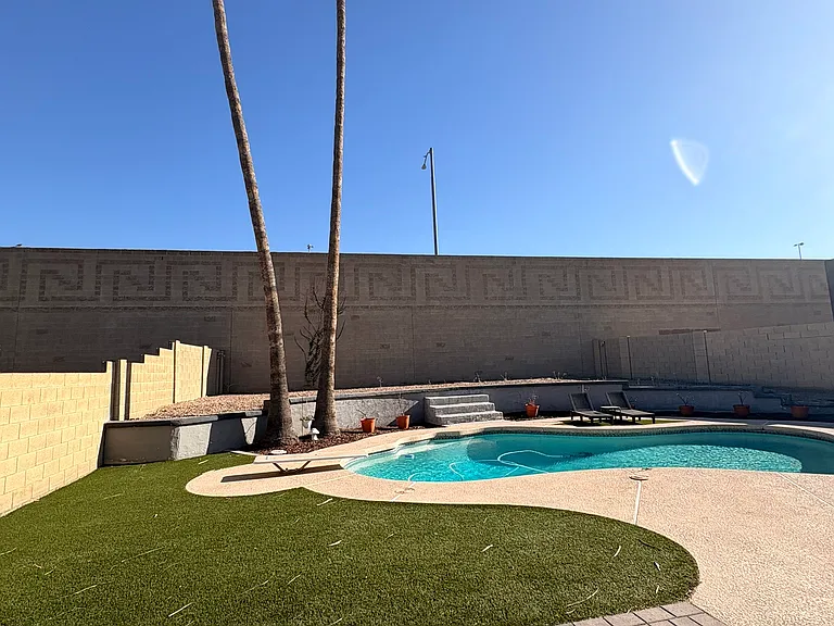 1131 W Santa Cruz Dr — Photo 17