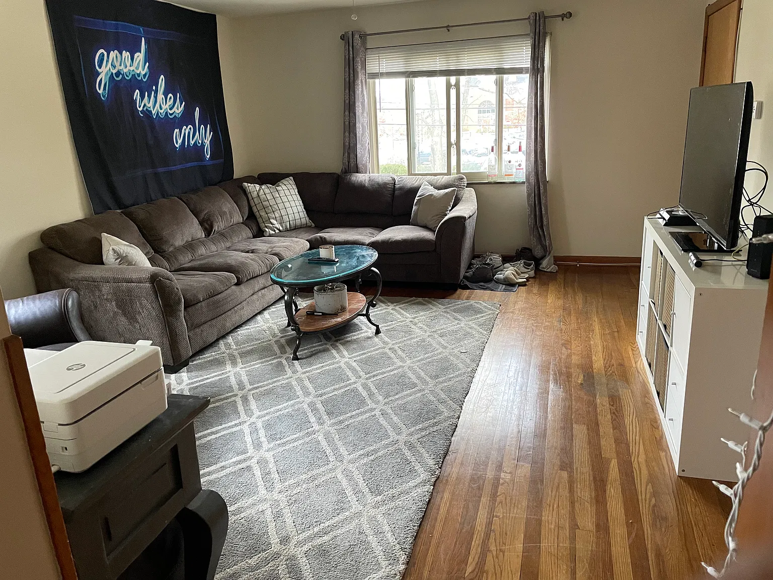 2 bed, 1000 sqft, $1,500 — Photo 4