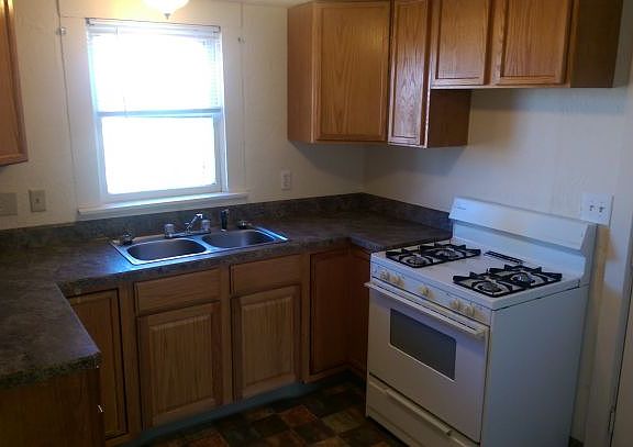 3rd image of 2211 3rd Ave N