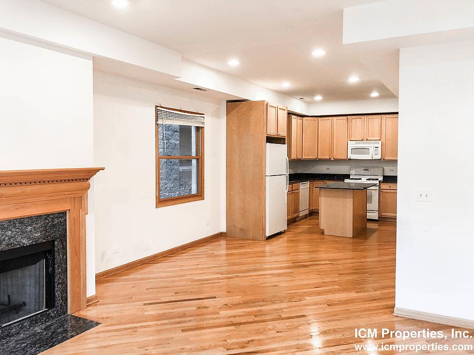 1st image of 1319 W Belmont Ave #2M