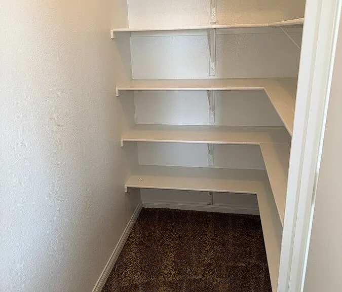 8475 Regal Hills Ct — Photo 25