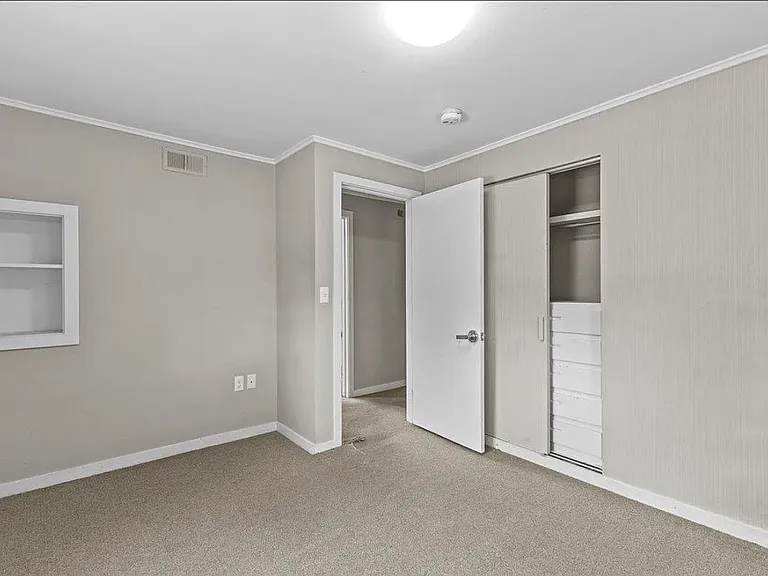 50 Fletcher Pl — Photo 6