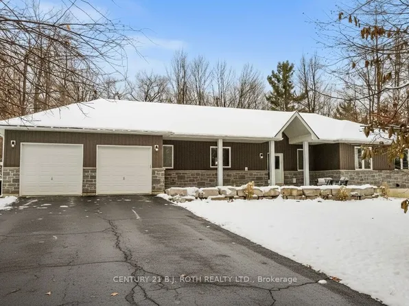 8 Merrington Ave, Oro Medonte, ON L3V 0R5