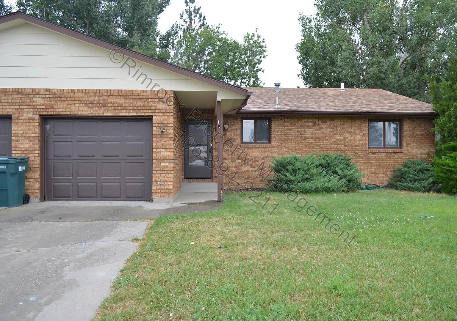 16 & 18 Hilltop Rd — Photo 1