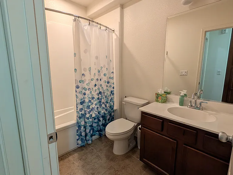 532 S 22nd St — Photo 13