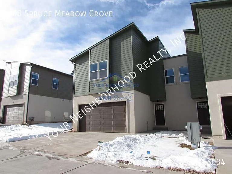 308 Spruce Meadow Grv — Photo 32