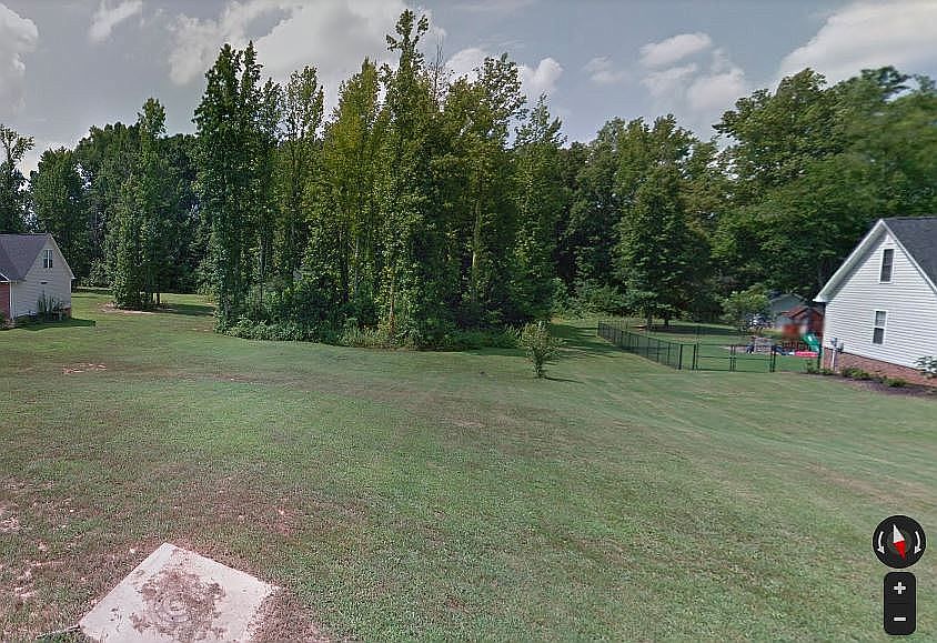 1st image of 119 Mountain Lake Dr