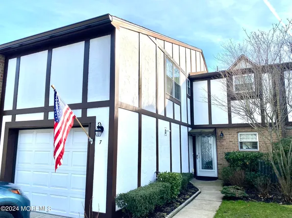 7 Willow Lane, Spring Lake Heights, NJ 07762