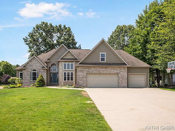 2nd image of 16230 Grand Point Ct
