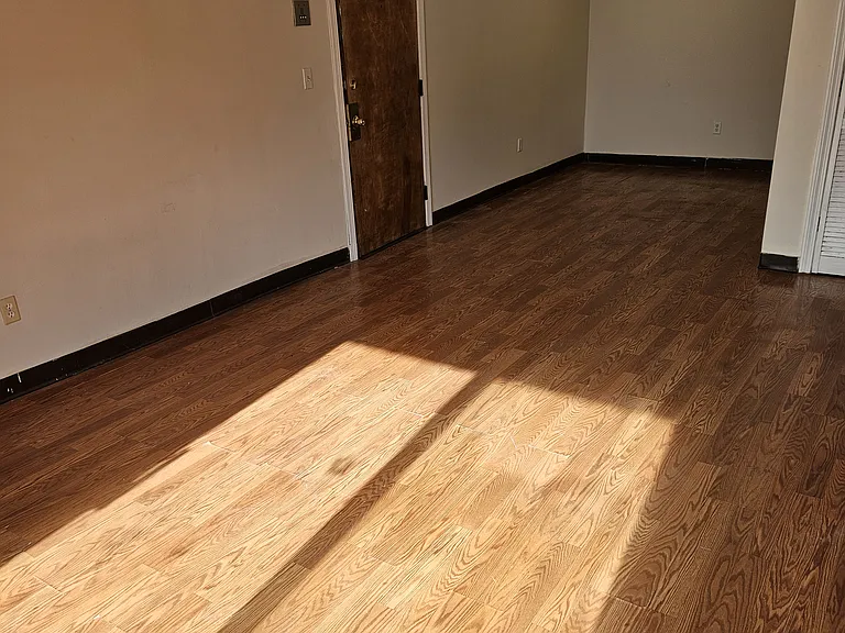 75 Scotch Pond Pl #31 — Photo 2