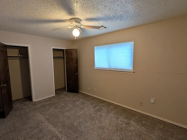 122 Crystal Cir #122 — Photo 14