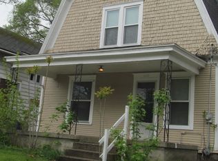 1739 Madison Ave SE, Grand Rapids, MI 49507