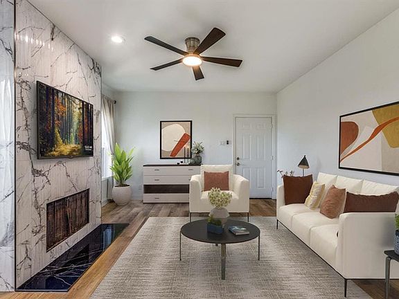 4th image of 8750 Park Ln #32
