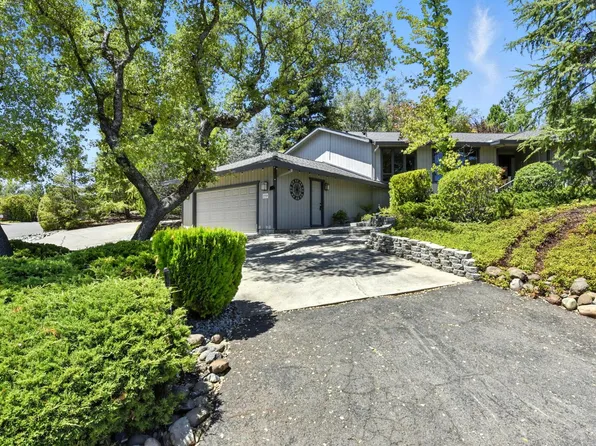 2709 Green Glen Rd, Cameron Park, CA 95682