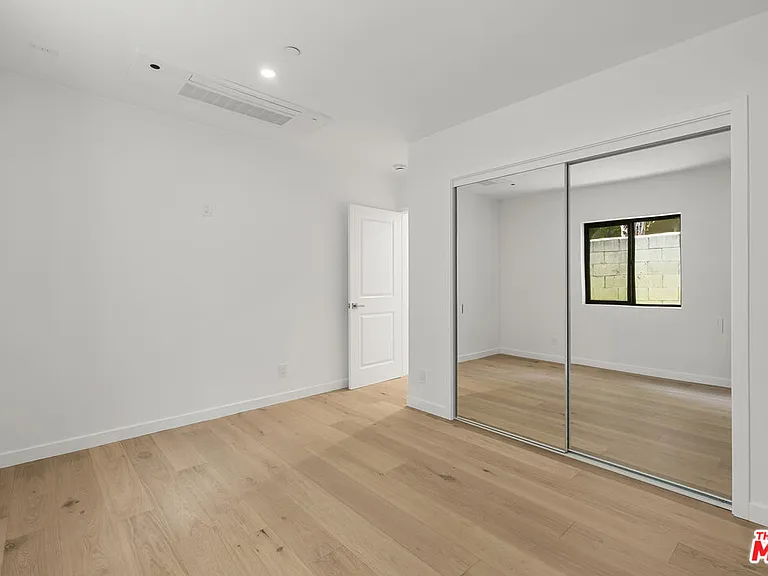 822 N Orange Grove Ave #822.5 — Photo 13