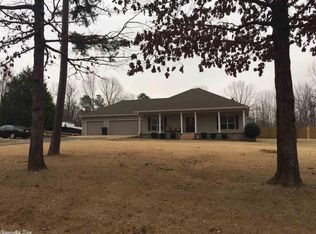 13026 Meadowridge Dr, Benton, AR 72019