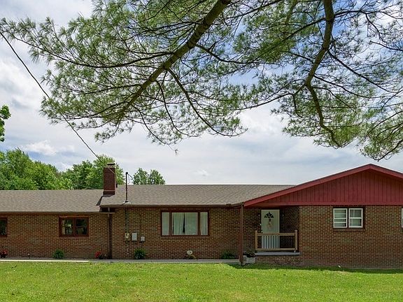 3rd image of 3072 Tallmadge Rd