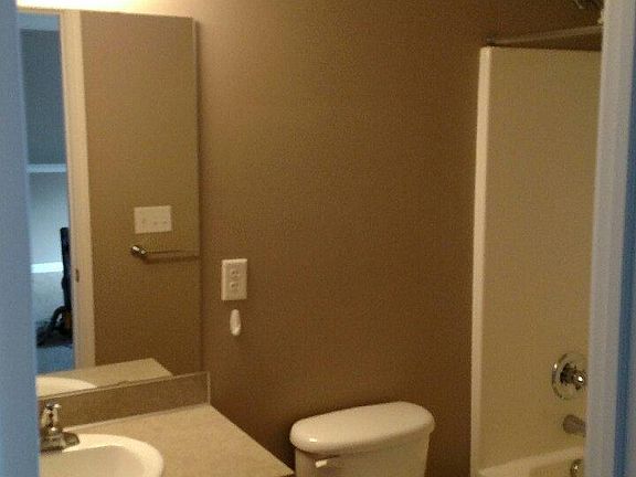 lower level bath