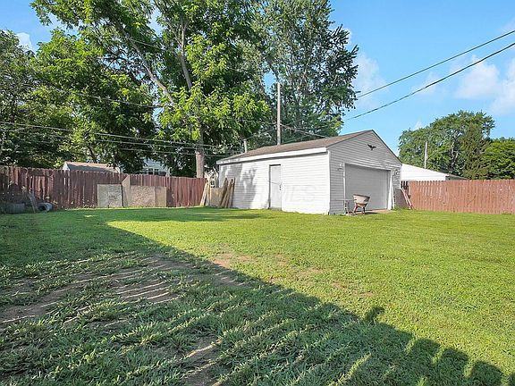 5th image of 5004 Bentler Dr