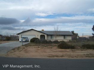 22732 Powhatan Rd, Apple Valley, CA 92308