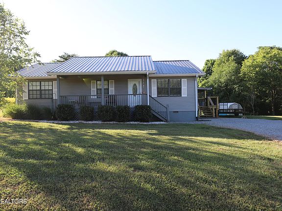 4th image of 148 Cherokee Cir