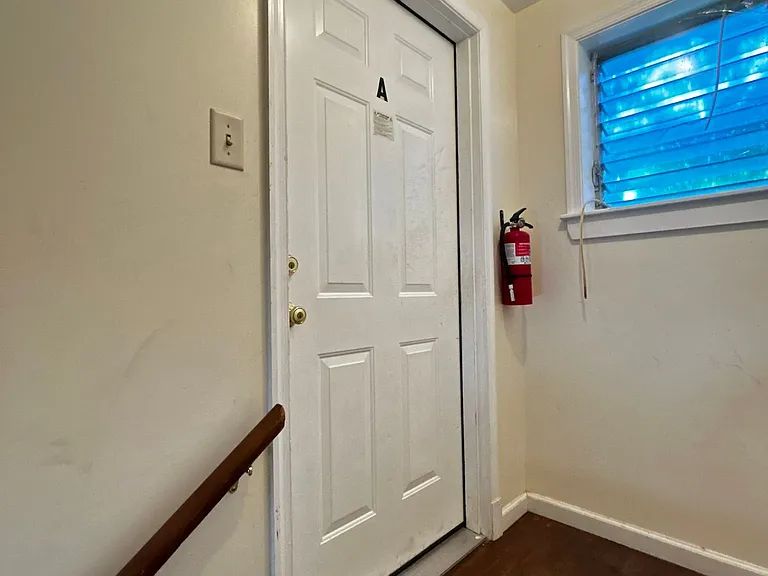 25472 Military Rd — Photo 15