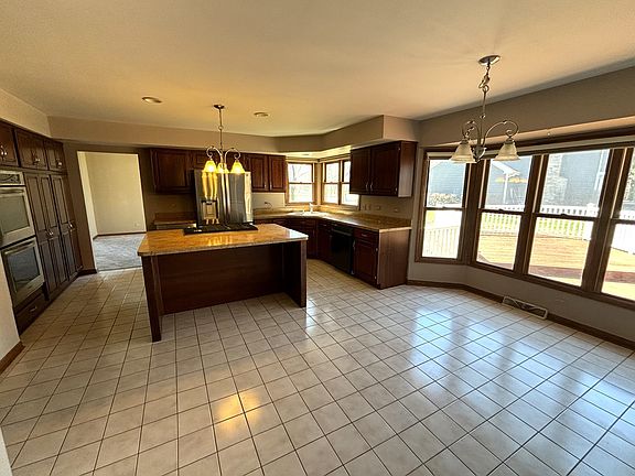 4th image of 1134 Towering Oaks Ct