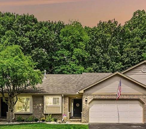 3rd image of 37552 Dianne Ln N #70
