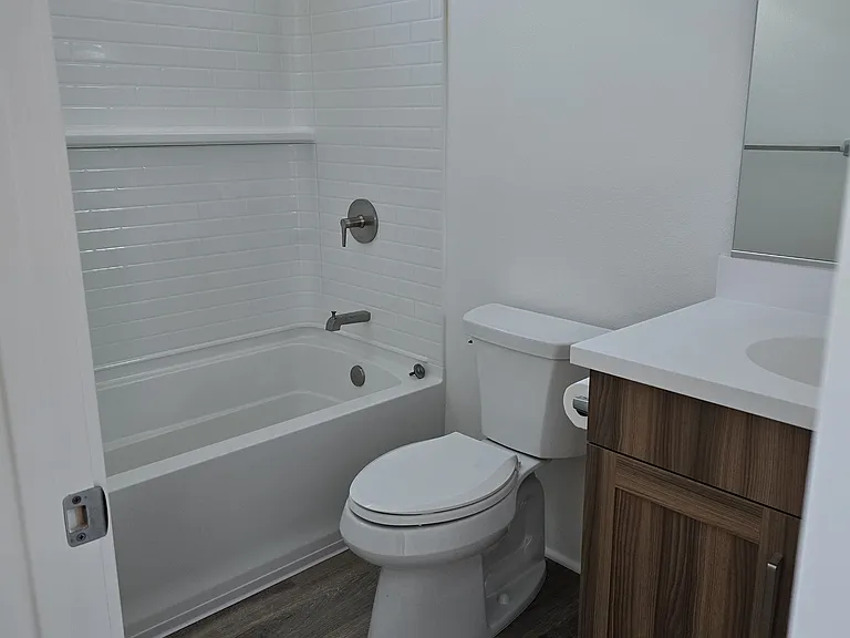 91-1101 Franklin D Roosevelt Ave — Photo 25