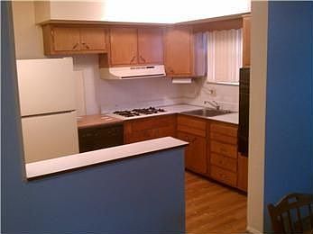 3rd image of 813 Lawler St