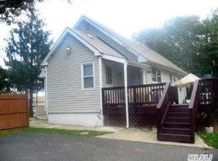 1610 Brentwood Rd, Bay Shore, NY 11706