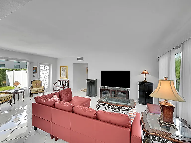 1702 S Ocean Blvd #1 — Photo 11