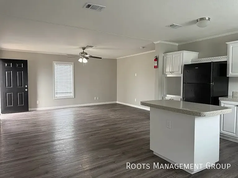 15927 Clarke Springs Dr #15927C — Photo 4
